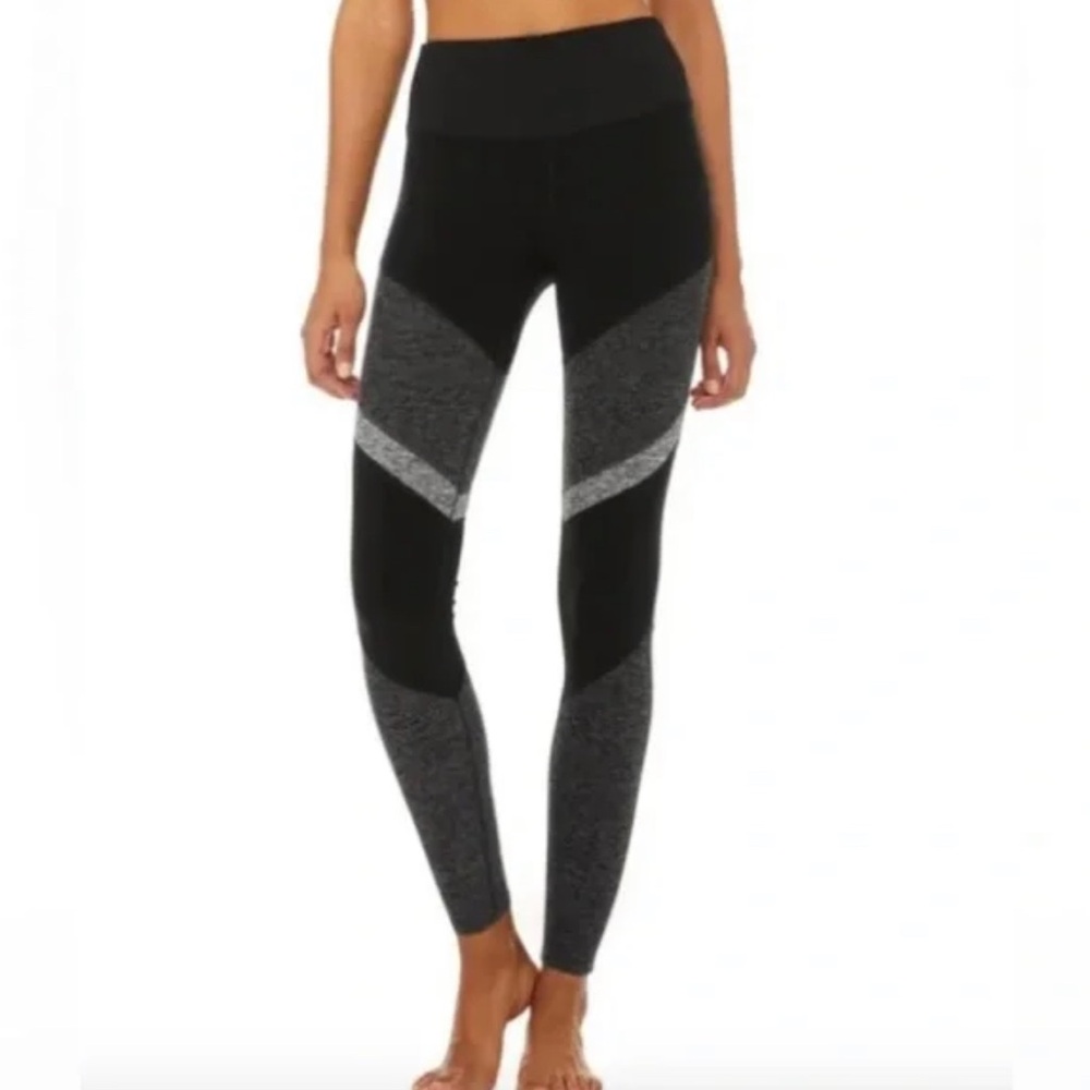 ALO yoga striped alosoft sheila gray leggings